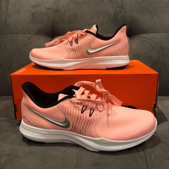 nike in season trainer 8